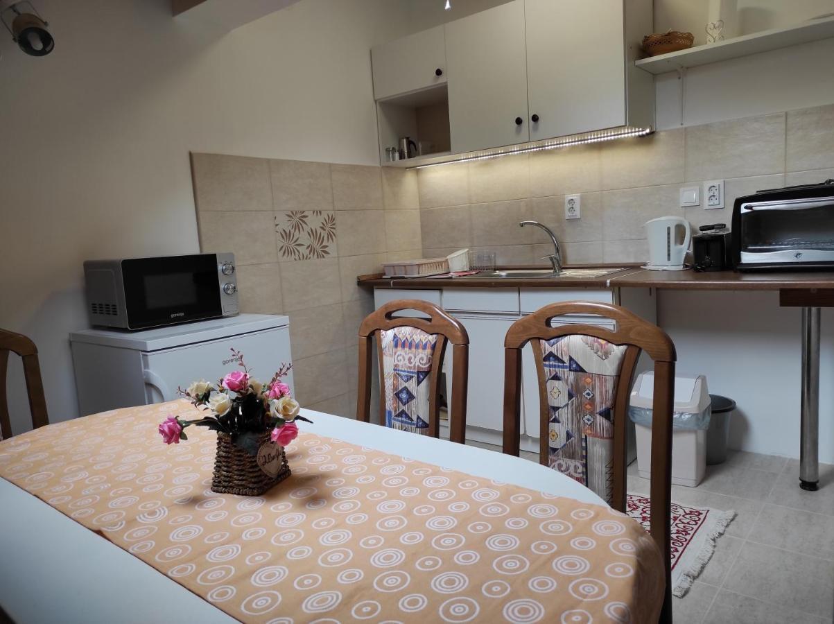 Апартаменты Era Apartman Харканы Экстерьер фото